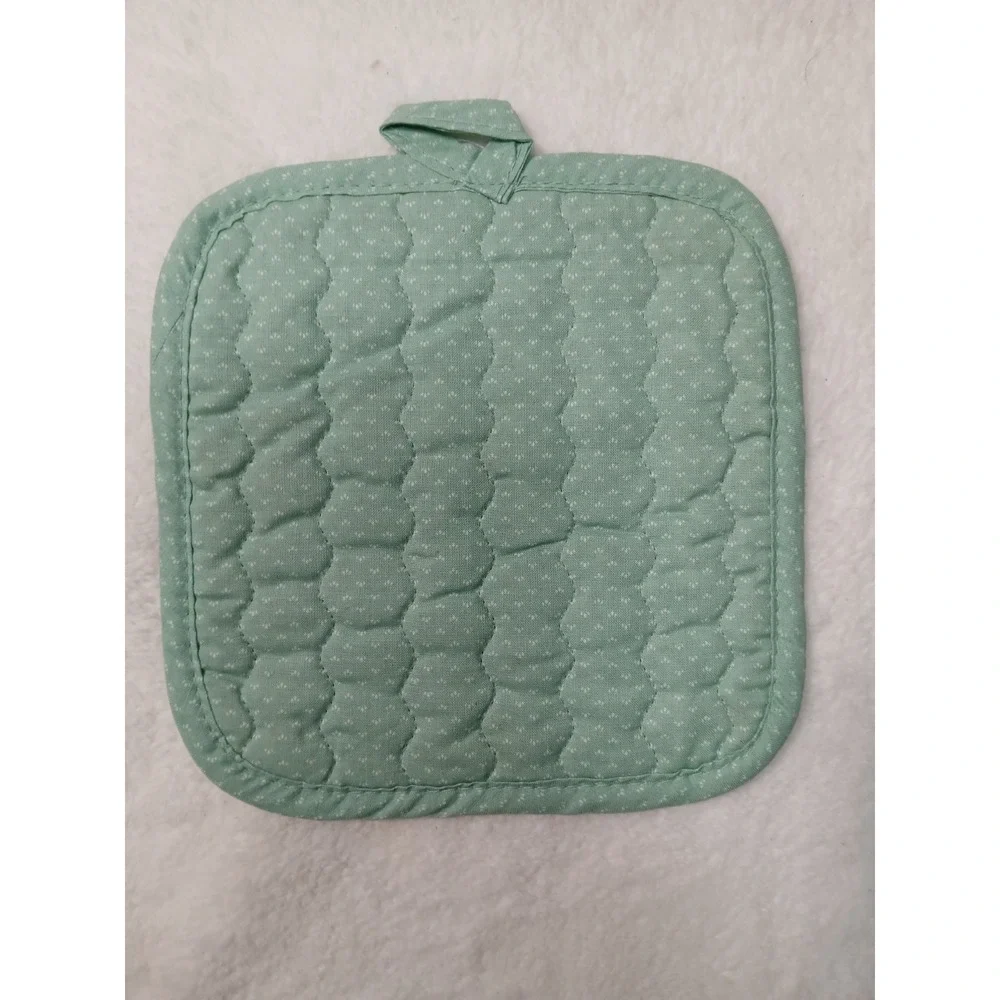 Vintage B&D Kitchenworks 3pc Set: Apple Heart Pot Holder & 2 Crochet Towels